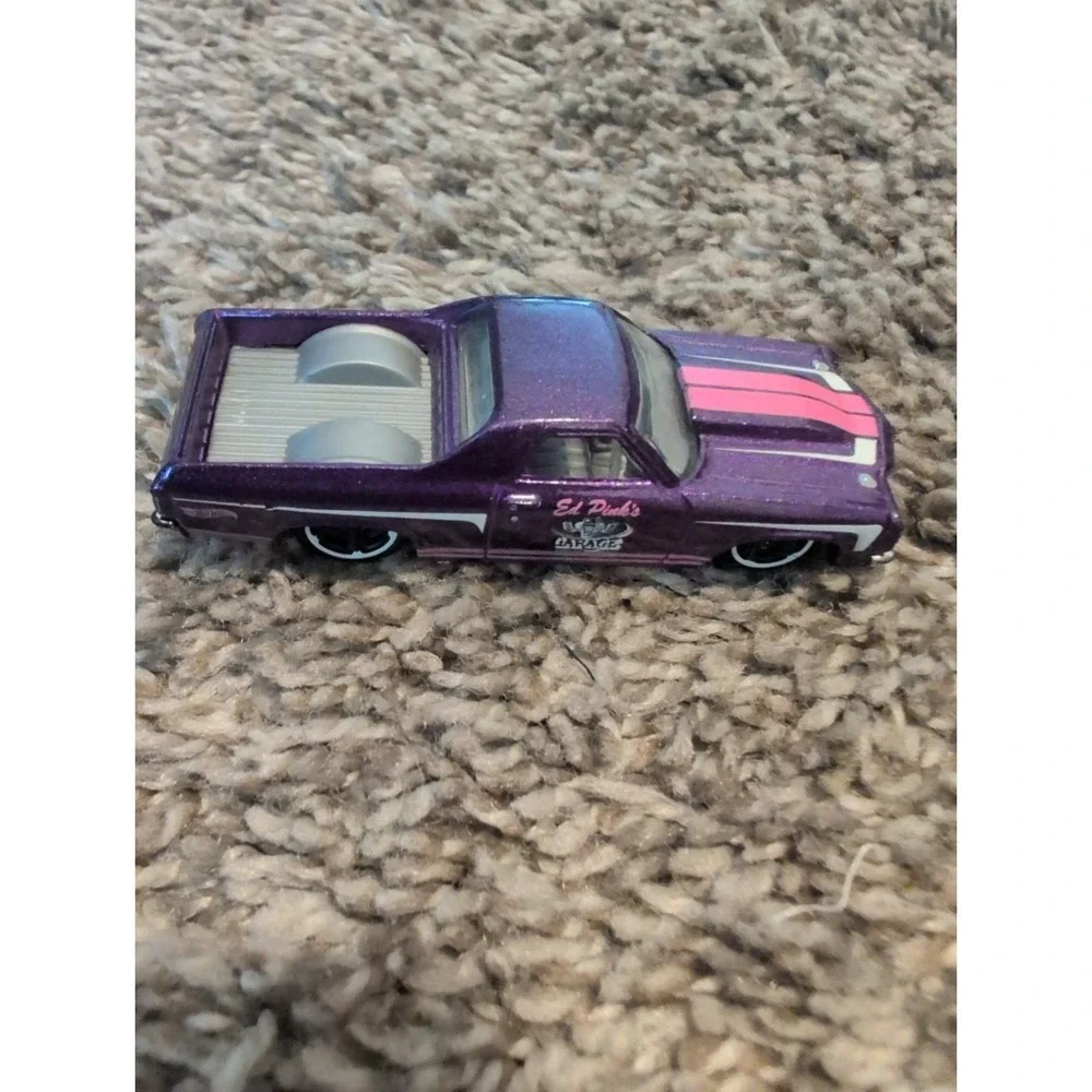Dodge Pickup Toy Car Diecast Model 1/43 Scale Purple Rare Collectible